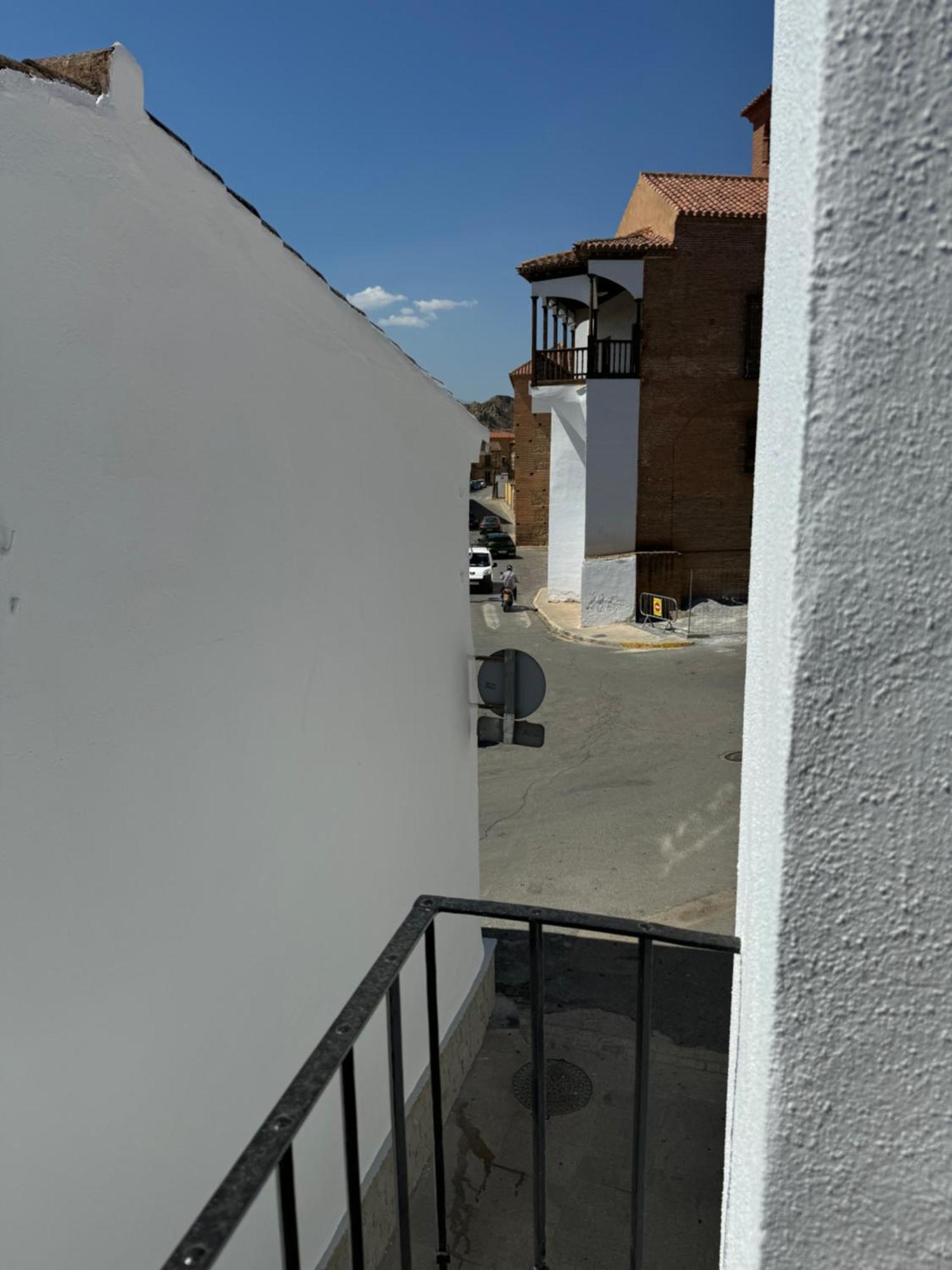 Apartamentos Penaflor Guadix Bagian luar foto