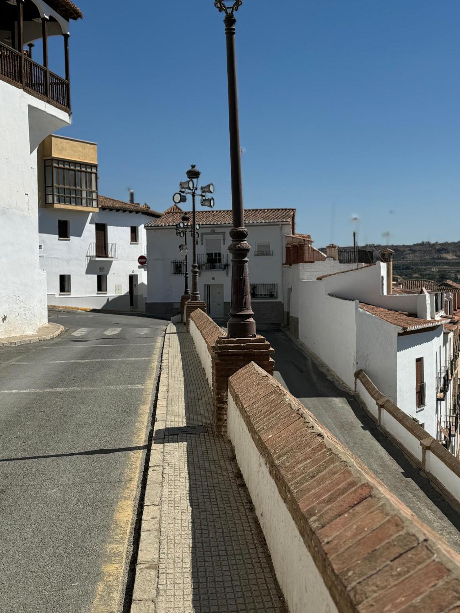 Apartamentos Penaflor Guadix Bagian luar foto