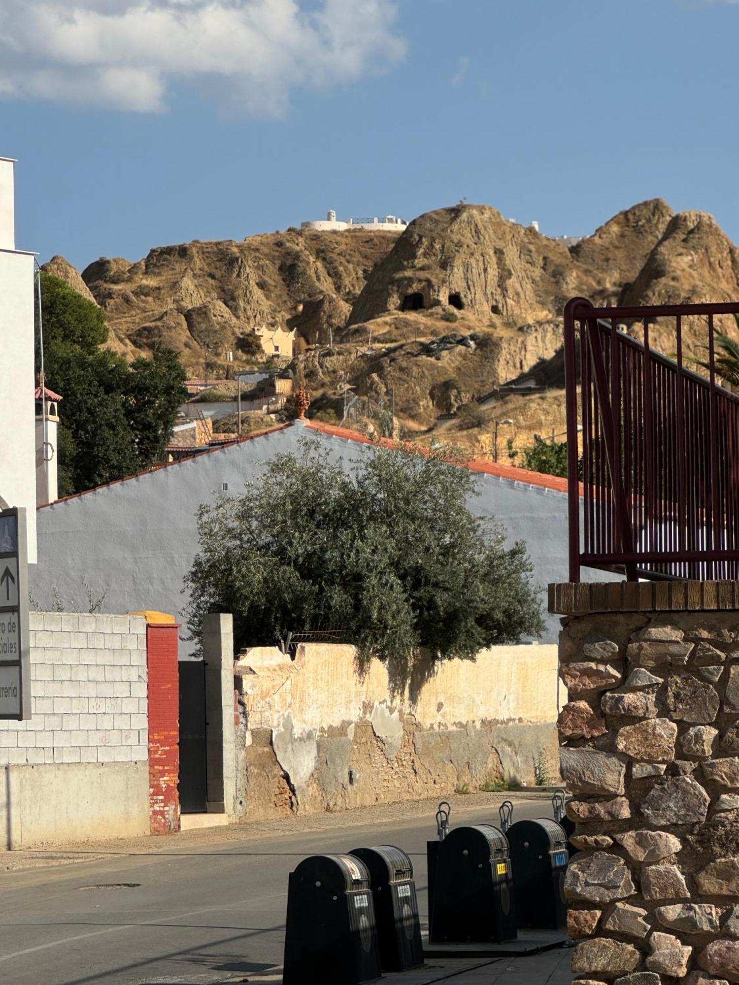 Apartamentos Penaflor Guadix Bagian luar foto